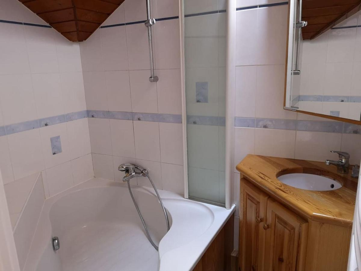 Agreable T3 Mezzanine Jusqu'A 5 Personnes Apartment Briancon  Exterior photo